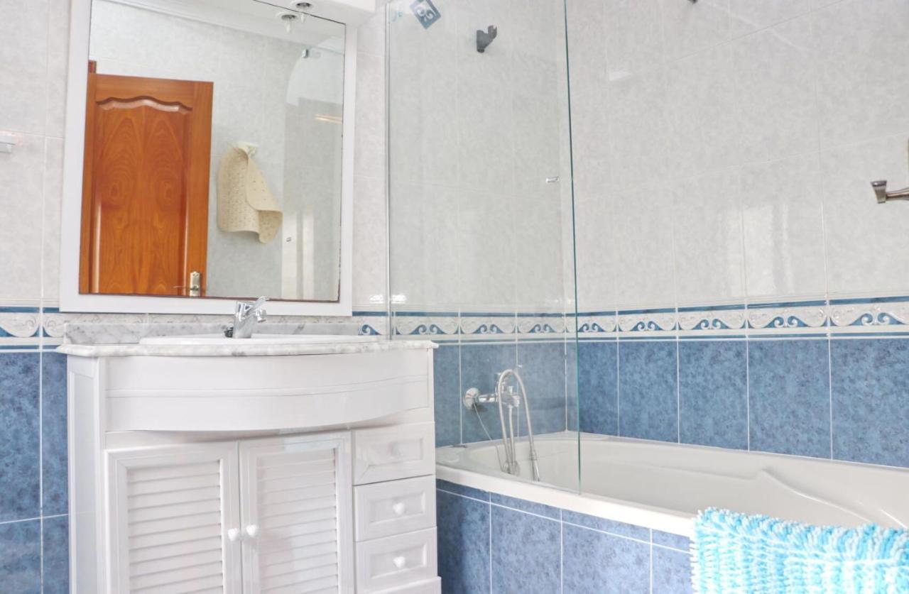Apartamento Centro كونيل ذي لا فرونتيرا المظهر الخارجي الصورة